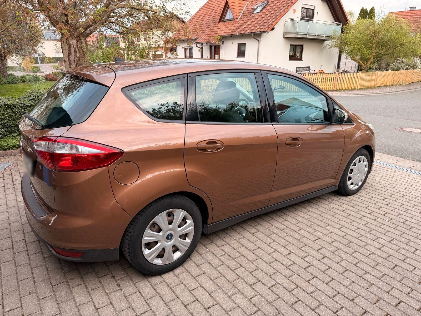Ford C-MAX 2014 — interior