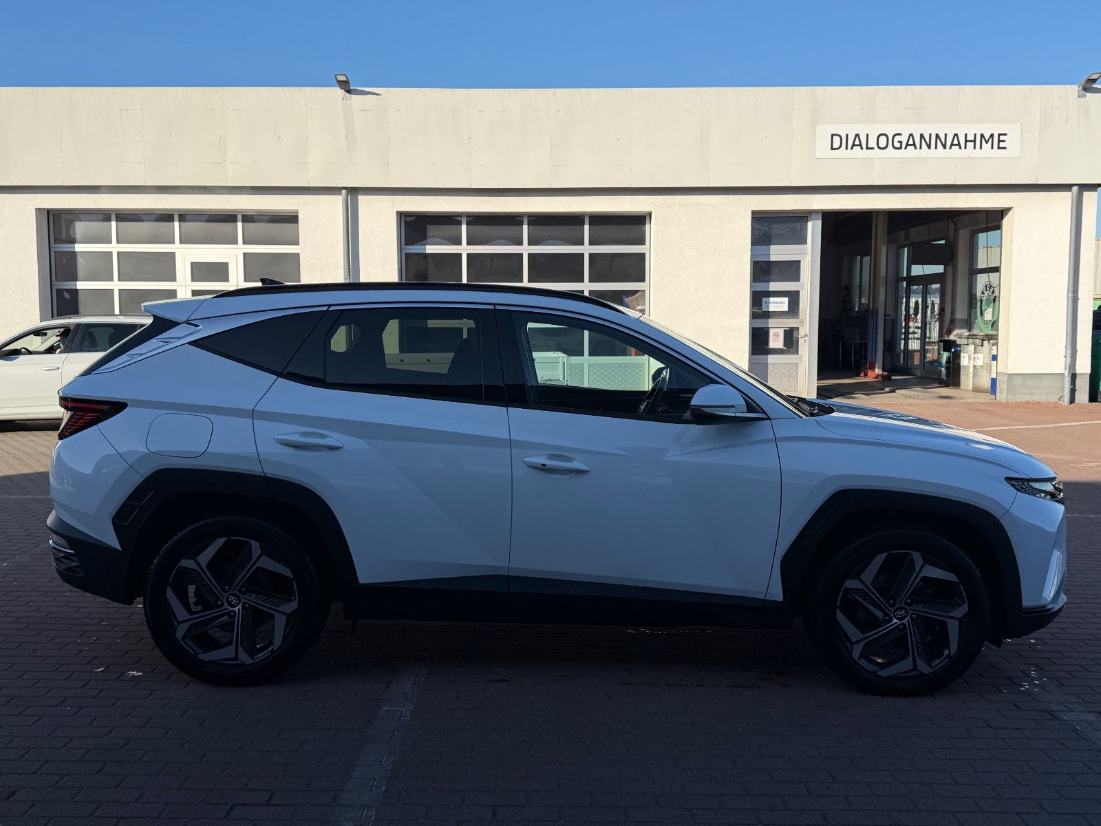 Fahrzeugabbildung Hyundai TUCSON 1.6 T-GDI PHEV *Navi*ACC*LED*RFKamera*