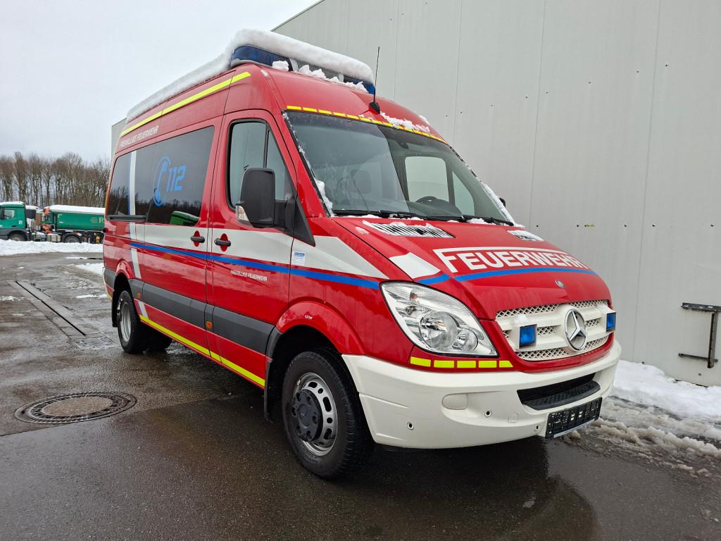 Mercedes-Benz 518 CDI Sprinter 9-Sitzer Feuerwehr MTW BUS TOP