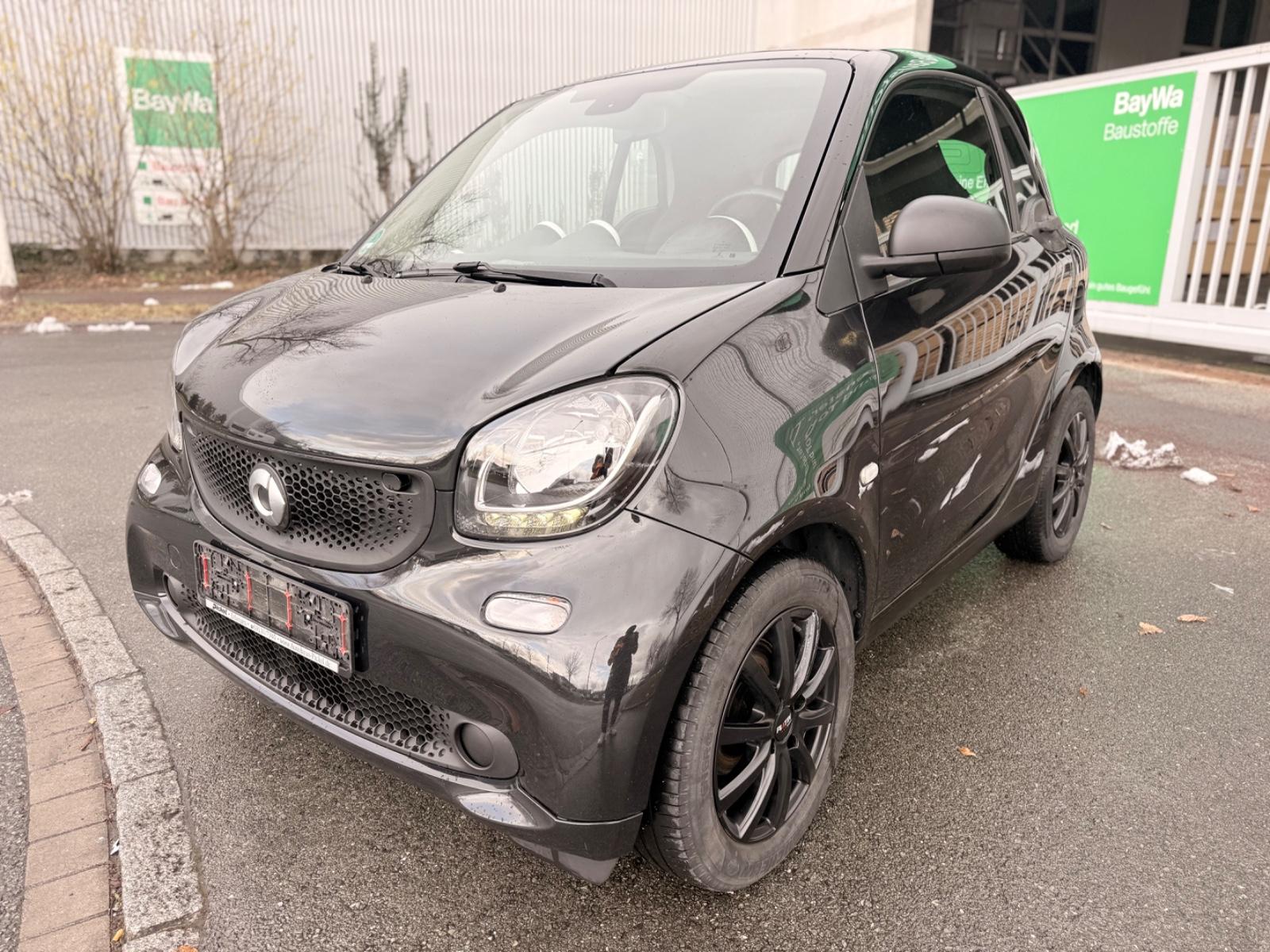 Smart ForTwo fortwo coupe *SHZ*Klima*Tempomat*TÜVNEU*