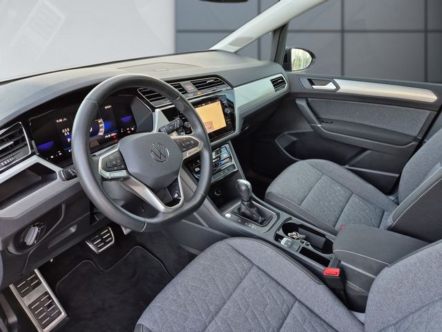Touran 1.5 TSI Move *DSG*STANDH*AHK*NAVI*KAMERA*