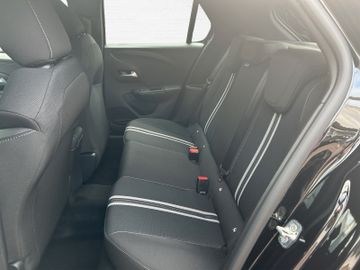 Fotografie 9 des Opel Corsa F GS Komfort-Paket Alllwetterreifen