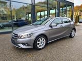 Mercedes-Benz A 180 STYLE Navi 2xPDC SHZ 8-fach - Mercedes-Benz A-Klasse: 2style