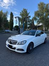 Mercedes-Benz C 350 BlueEFFICIENCY Coupé Autom. - - Mercedes-Benz C 350: Coupe