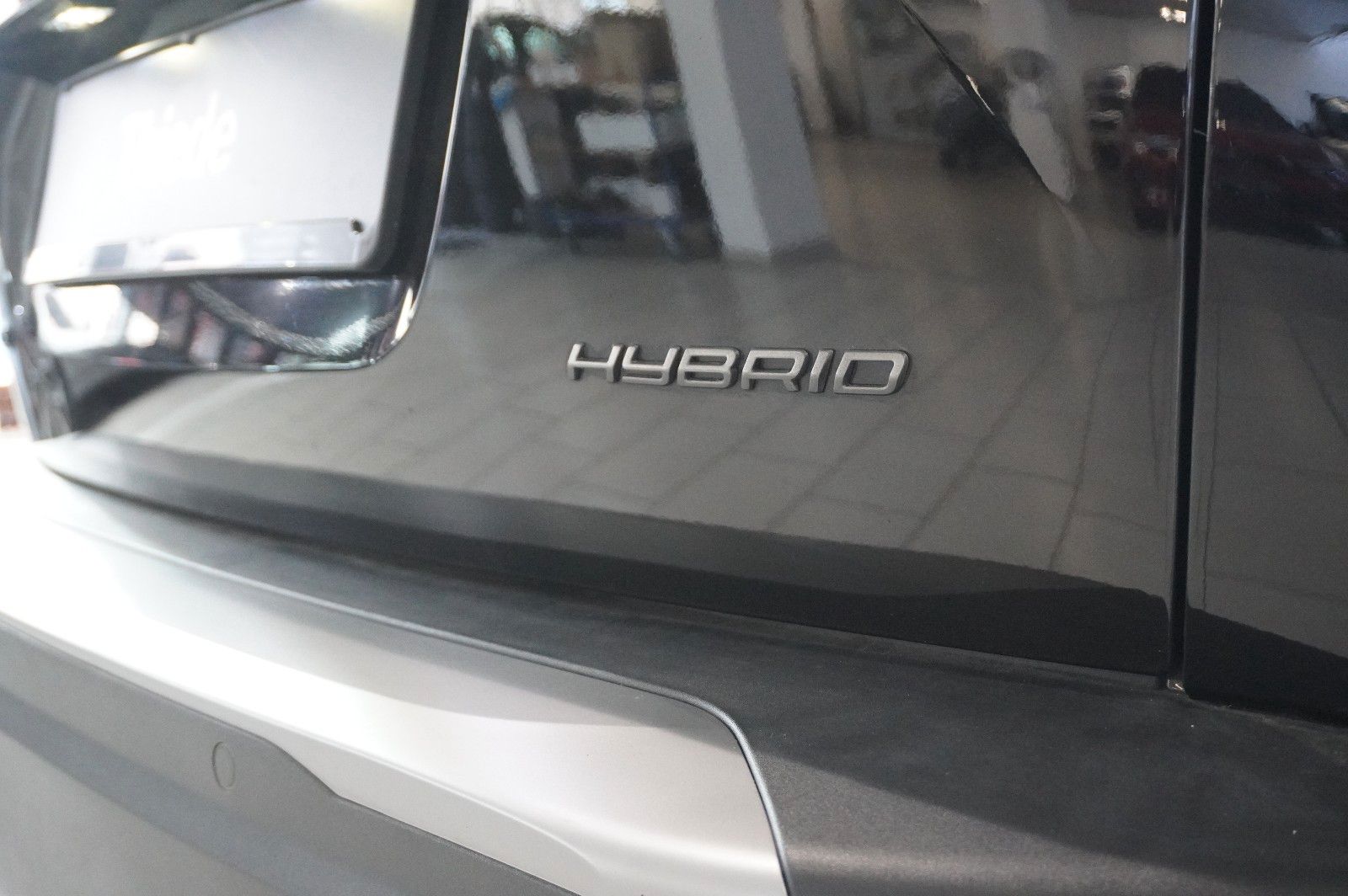 Fahrzeugabbildung Peugeot 2008 1.2 HYBRID ALLURE E-DSC NAVI/LED/SPORT/VIRT