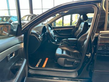 Audi A4  *TÜV 0228*KLIMAAUTOMATIK*SitzHZ*VOLL-LEDER*