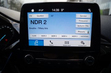 Ford Fiesta EcoBoost Titanium AUT-NAVI-SHZG-TEMPOMAT-