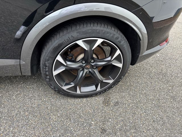 Formentor VZ e-HYBRID *AHK PANODACH +NAVI+LED*