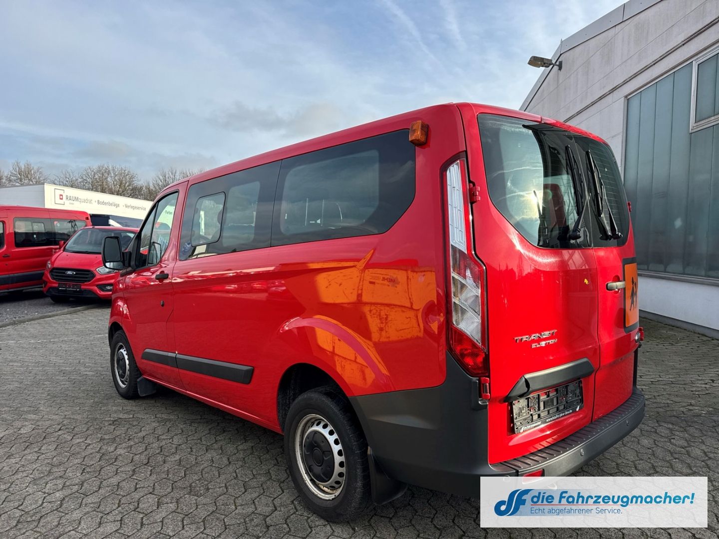 Fahrzeugabbildung Ford Transit Custom 300 L1 *7035 *KLIMA Berganfahrass