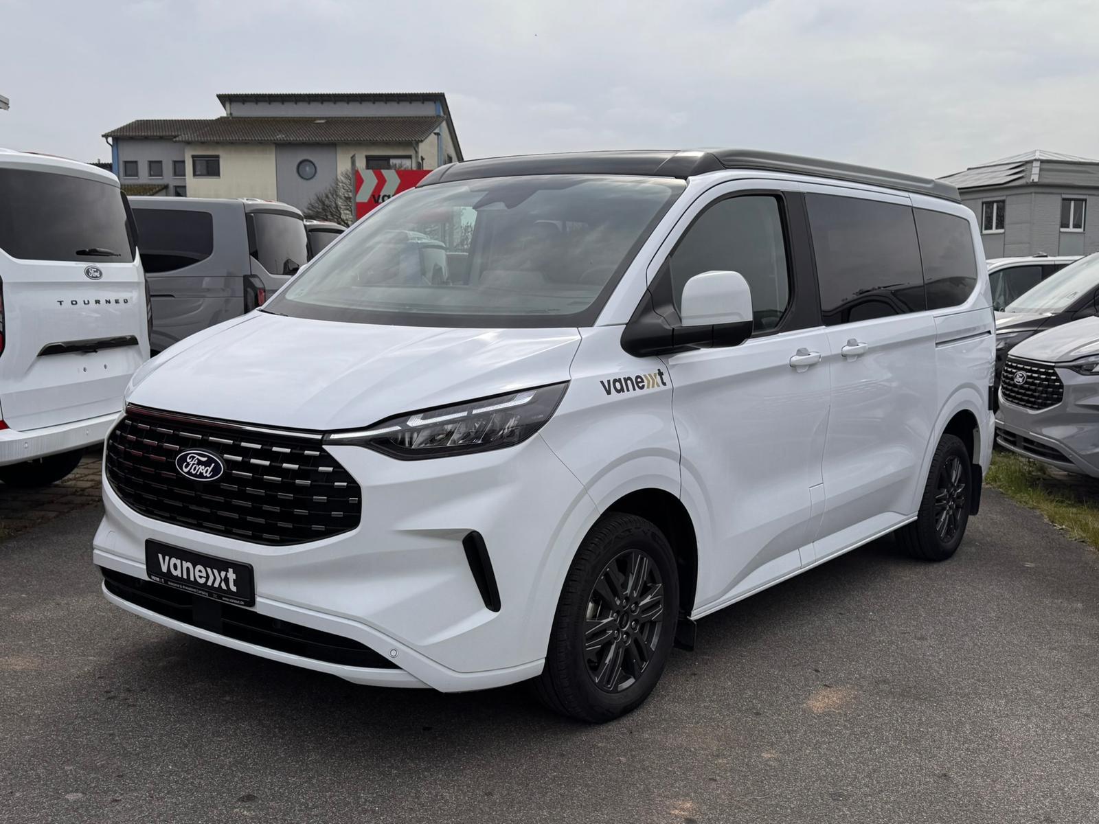 Ford Tourneo Custom Titanium Plus vanexxt WÜRTH Campe