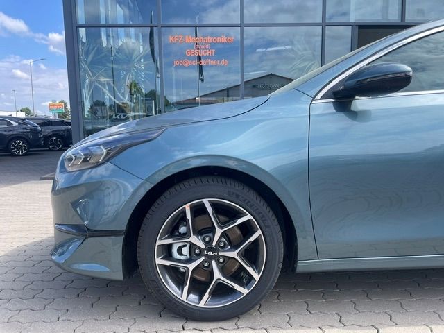 Fahrzeugabbildung Kia Ceed Spirit TotWinkAss P1 Navi Digitales Cockpit