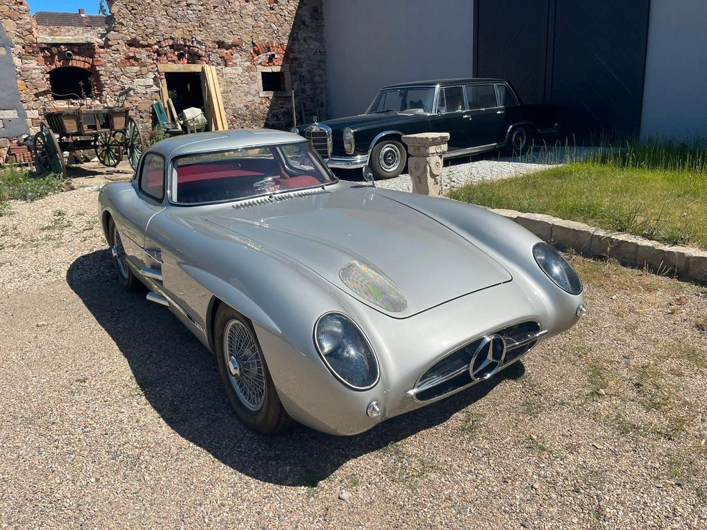 Mercedes-Benz SLK 320