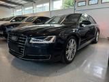 Audi A8 4.2 TDI clean diesel quattro - Audi A8: D2