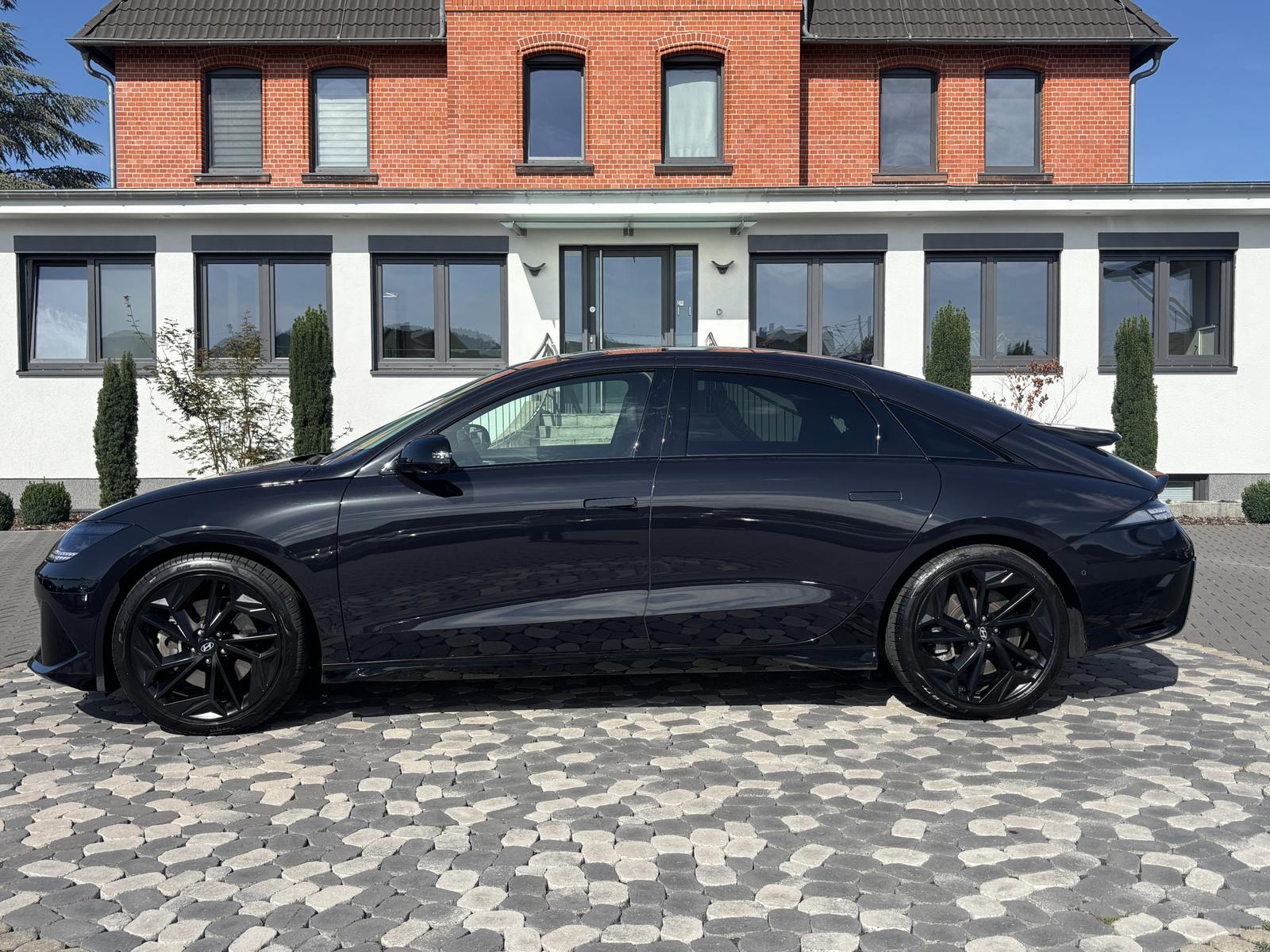 Hyundai Ioniq 6 First Edition 4WD 325 ch • 12 600 km • Batterie 98,5 % • Bose • Pano • 360°