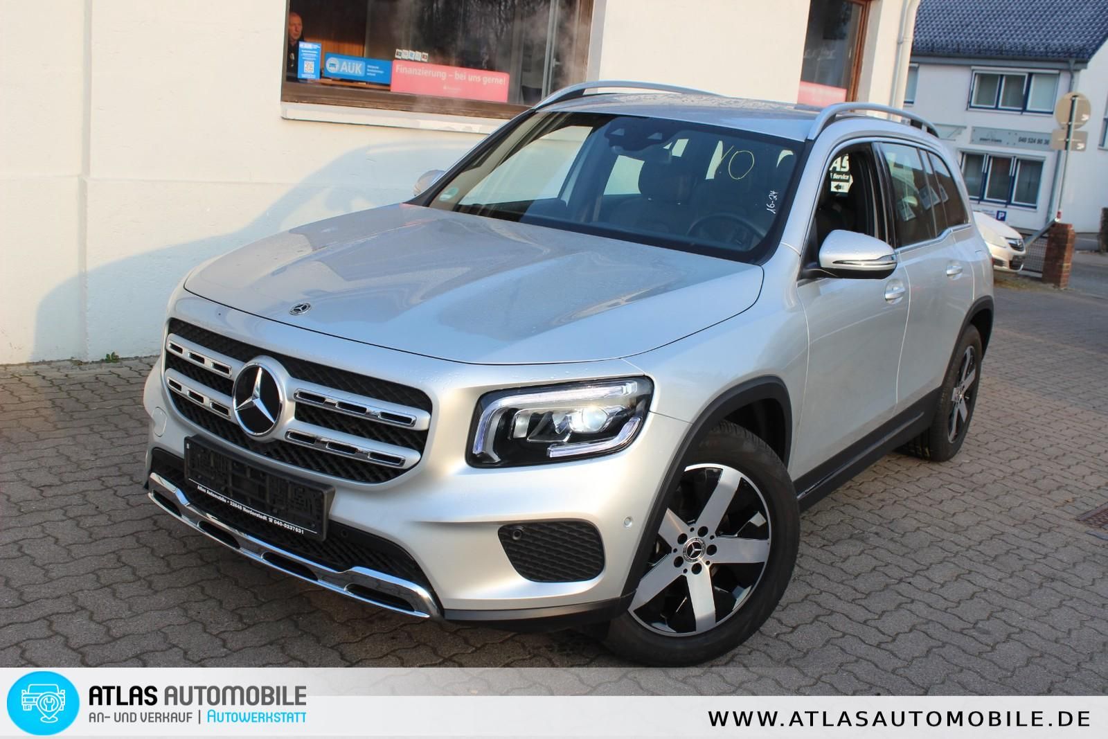 MERCEDES-BENZ GLB 180 d DCT LEDER=NAVI=MBUX=LED High Performan