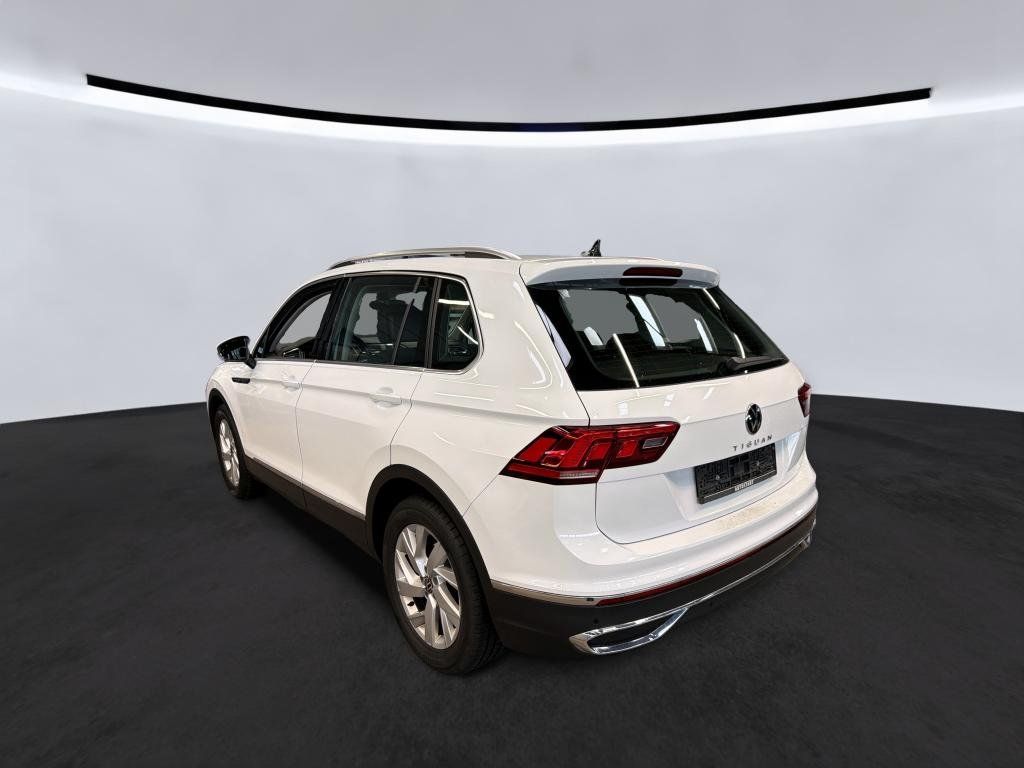Fahrzeugabbildung Volkswagen Tiguan Elegance TSI DSG *LED*PDC*Sitzhzg*ACC*APP