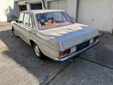 Mercedes-Benz 200 - Offers matching your search criteria