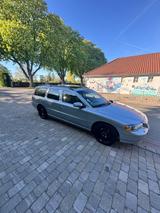 Volvo V70 Kombi 2.4 D Edition Sport - gebrauchte Volvo V70 aus dem Jahr 2007