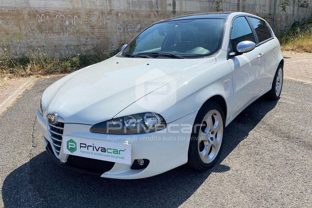 Alfa Romeo ALFA ROMEO 147 1.9 JTD M-JET 16V 5 porte Dist.