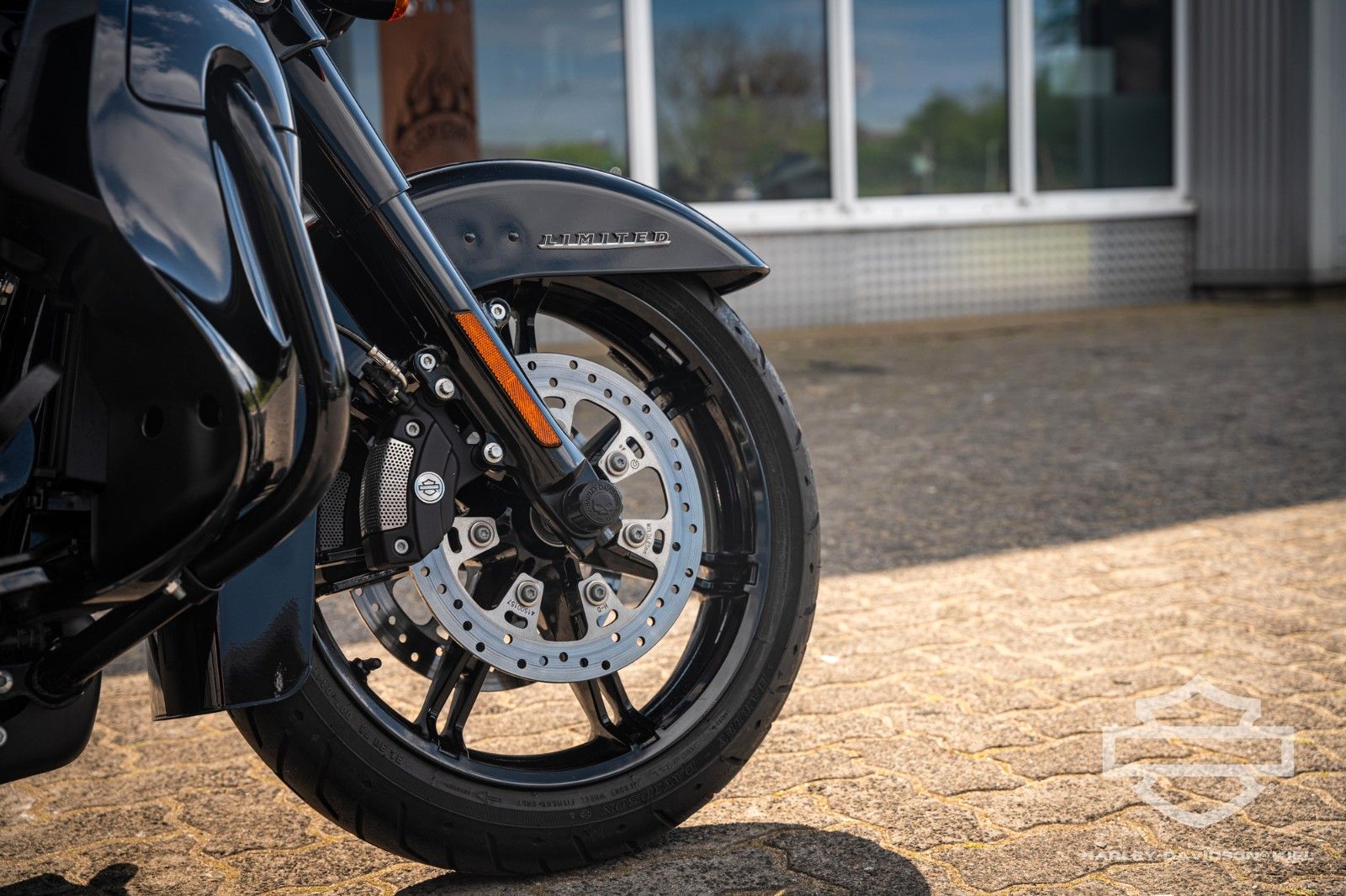 Fahrzeugabbildung Harley-Davidson ULTRA LIMITED FLHTK - Jekill & Hyde Wilbers-