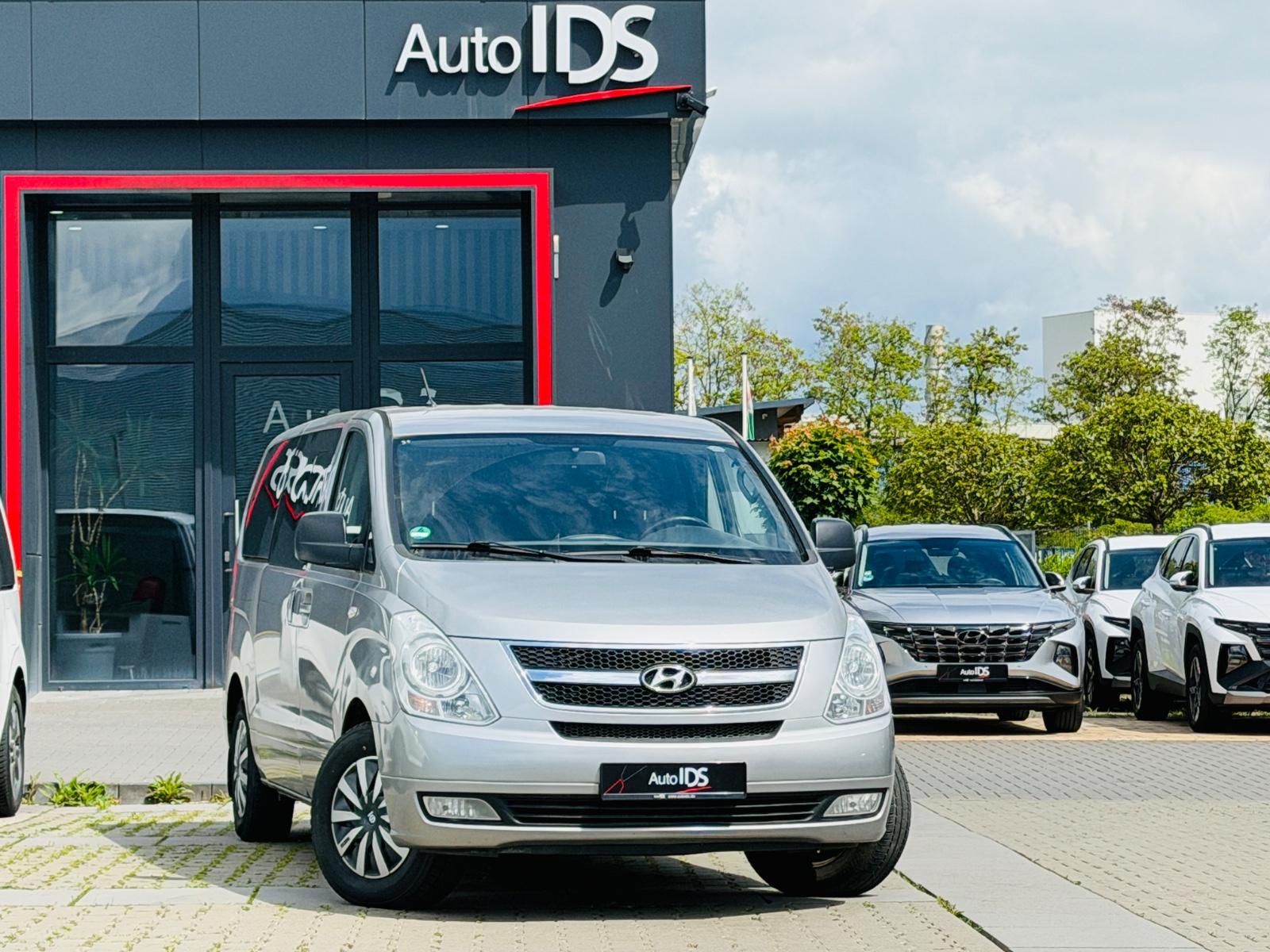 Hyundai H-1  Premium Automatik 8 Sitzer/Standheizug.Aut.