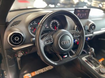 Audi A3 Sportback S line quattro *Sportpaket*Xenon*