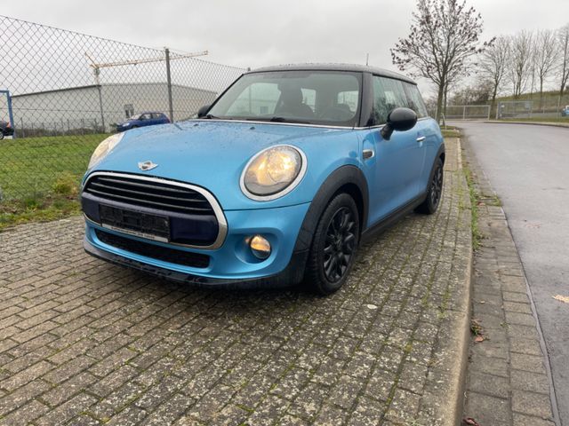 MINI Cooper 1.5 /Klima/Alu/SHZ/Tempomat/Multifunktion