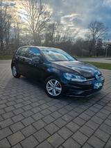 Volkswagen Golf 7 . Bj 2018 TÜV/ NEU - Volkswagen Golf: Bj