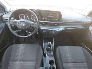 Hyundai i20 - 11