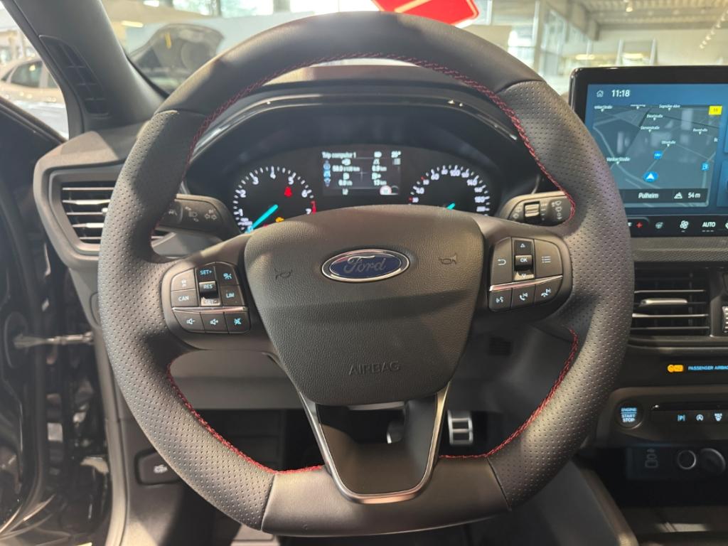 Ford Focus ST-Line ACC+Navigation+LED+Rückfahrkamera