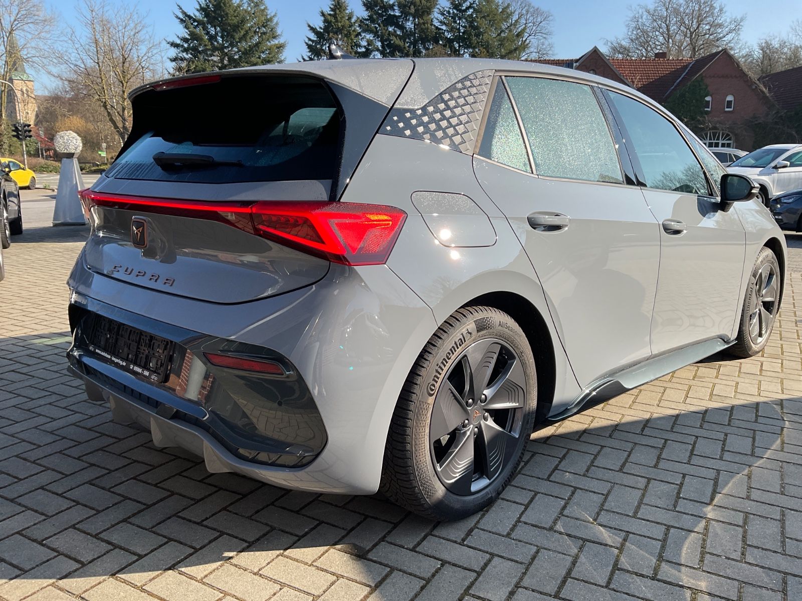 Fahrzeugabbildung CUPRA Born 58kWh,150,kW,CarPlay,Kamera,Lenkradheizung