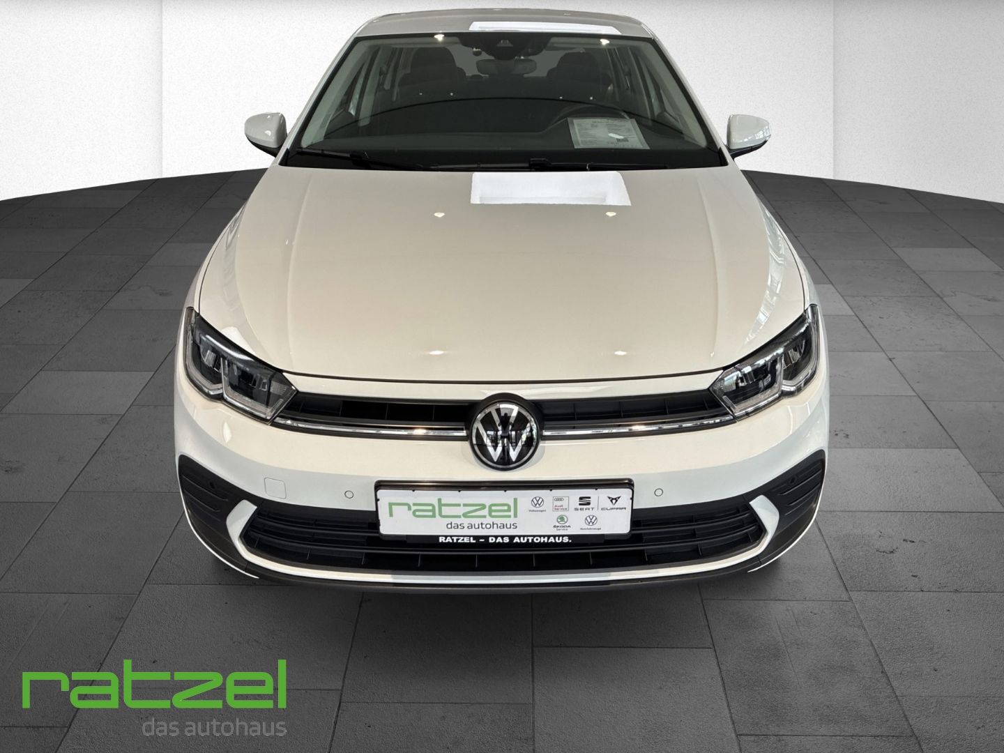 Fahrzeugabbildung Volkswagen Polo Life 1.0 Digitales Cockpit LED DAB Spurhalt