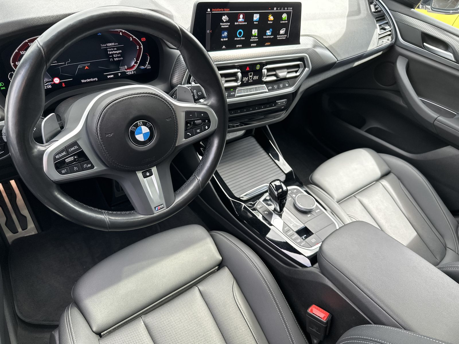 Fahrzeugabbildung BMW X3 xDrive20d M-Sport NAV+LASER+PANO+HUD+KAM+19ZO