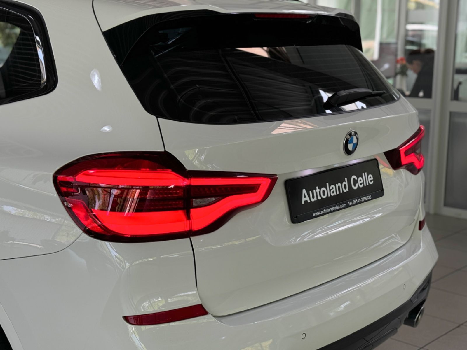 Fahrzeugabbildung BMW X3 xD20d M Sport HiFi DAB Komfort AHK Individual