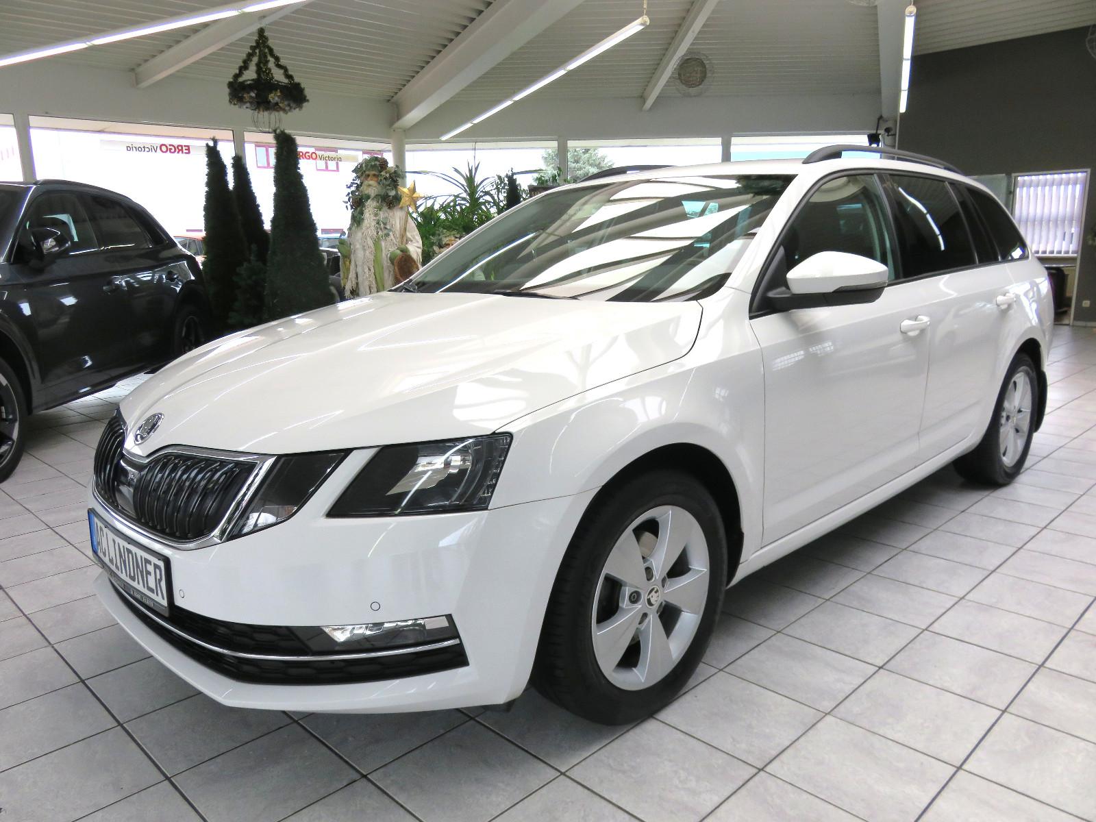 Skoda Octavia Combi Style*PDC vo/hi*AppleCarPlay*Sitzh