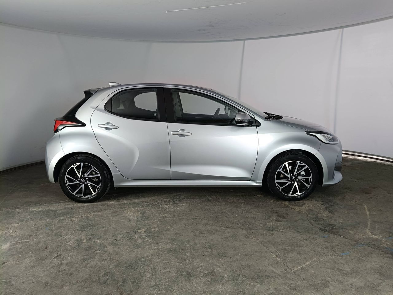 Toyota TOYOTA Yaris IV 2020 - Yaris 1.5h Trend imagem 3