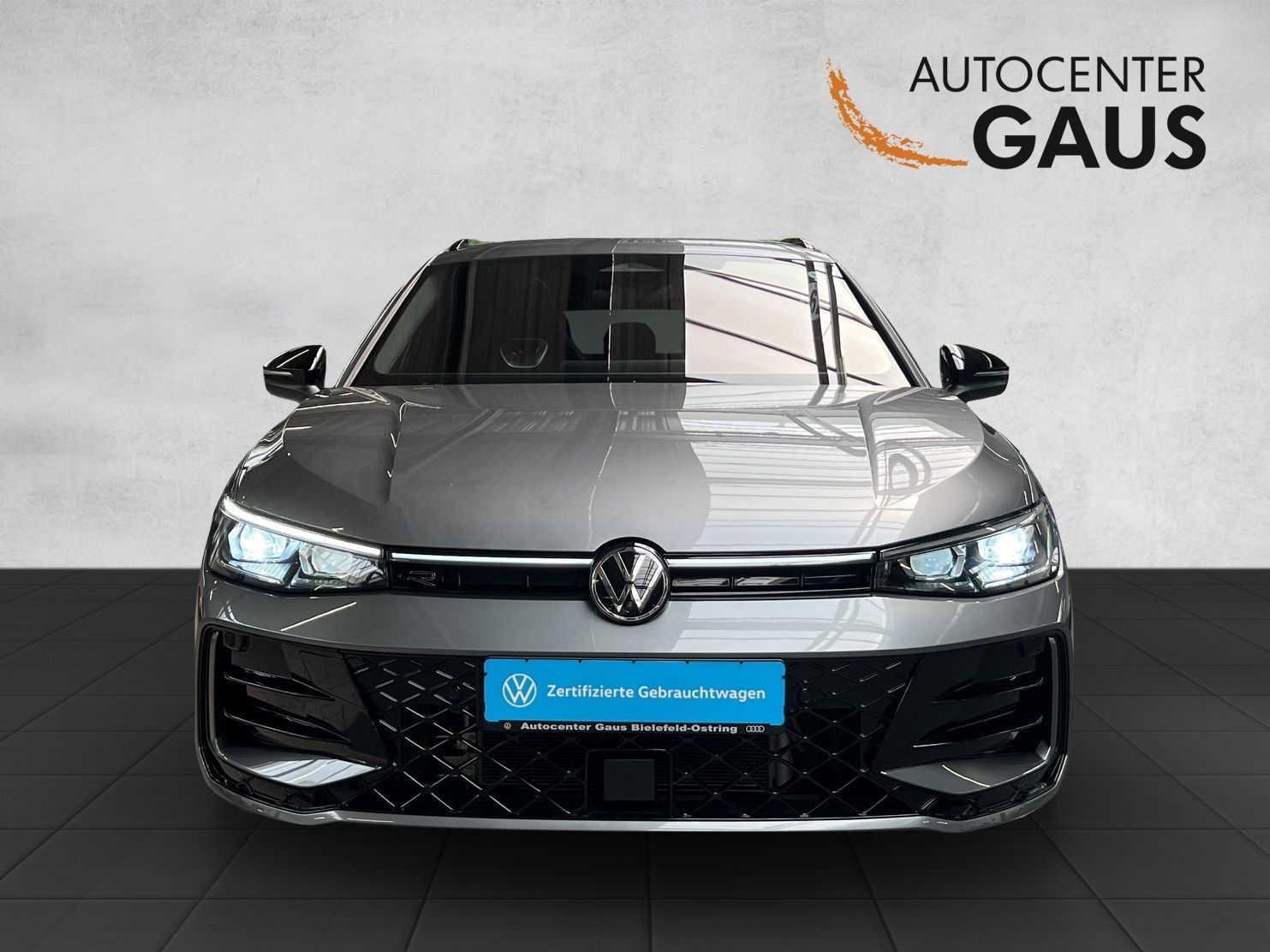 Passat Variant R-Line 1.5 TSI eHybrid AHK*Pano