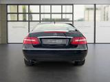 Mercedes-Benz E 250 E Coupe E 250 CGI BlueEfficiency *NAVI*PDC - Mercedes-Benz E 250: Coupe