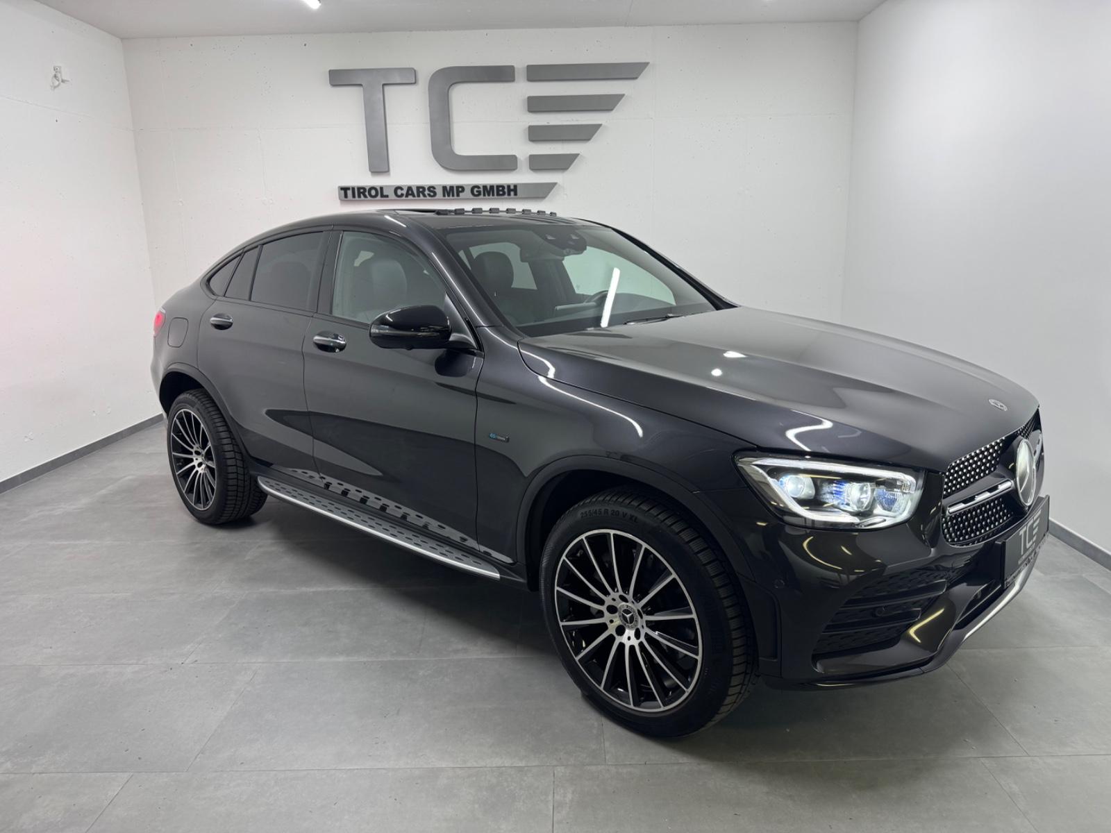 Mercedes-Benz GLC 300 de, AMG, Burmester, Glasdach, Distronic,