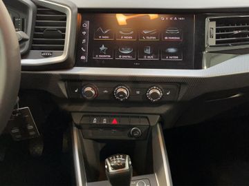 Bild 14 Audi A1 Sportback 25 TFSI +ALU+SITZHEIZUNG+Tempomat