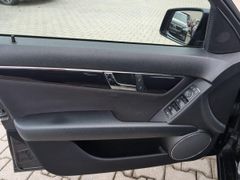 MERCEDES-BENZ C 220 T CDI Blueefficiency 5/27 Hu/Schalter
