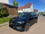 Mercedes-Benz EQB 300 4MATIC-AMG-MBUX-5 Jahre Junge Sterne Gar