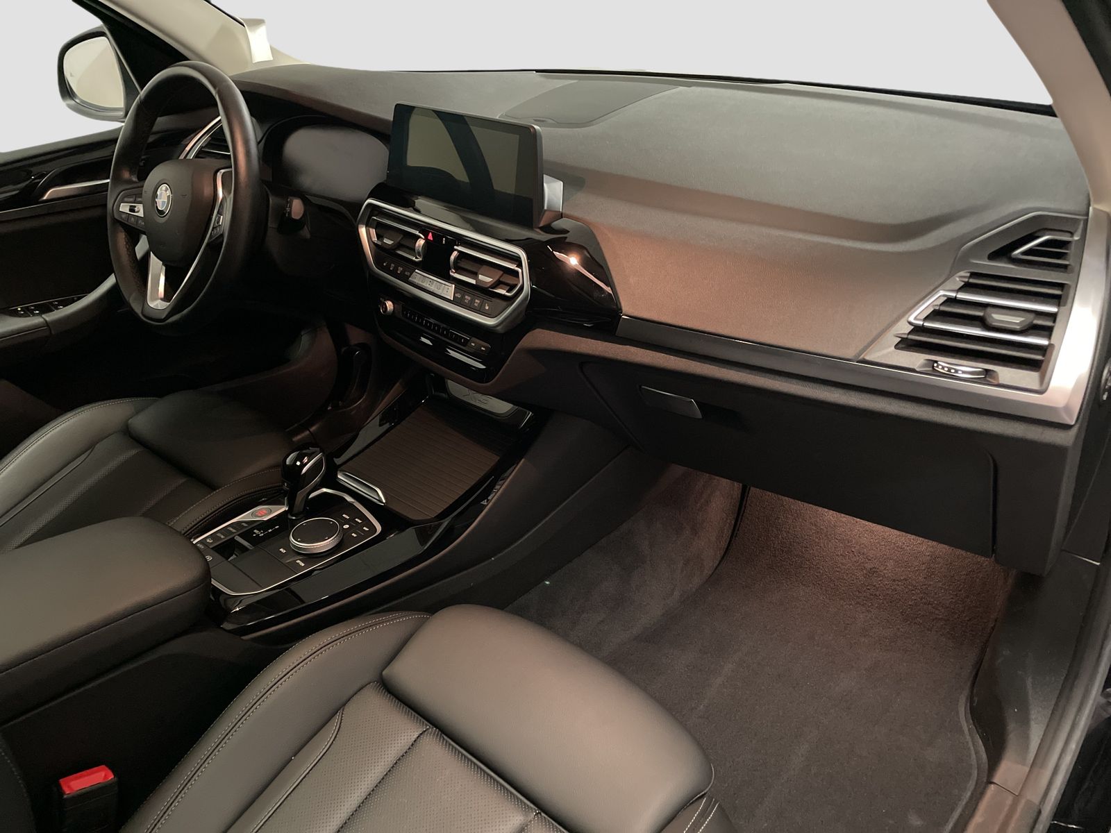 BMW X3 xDrive20i Navi AHK Kamera Pano.Dach LED foto 8