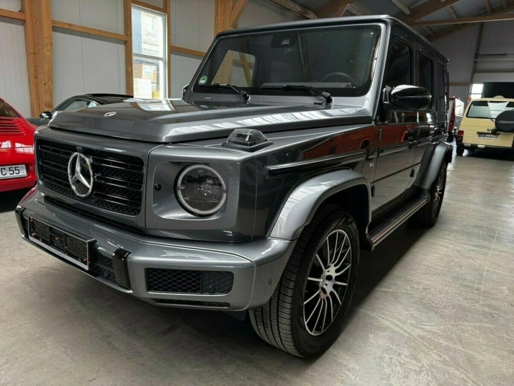 Mercedes-Benz G 500