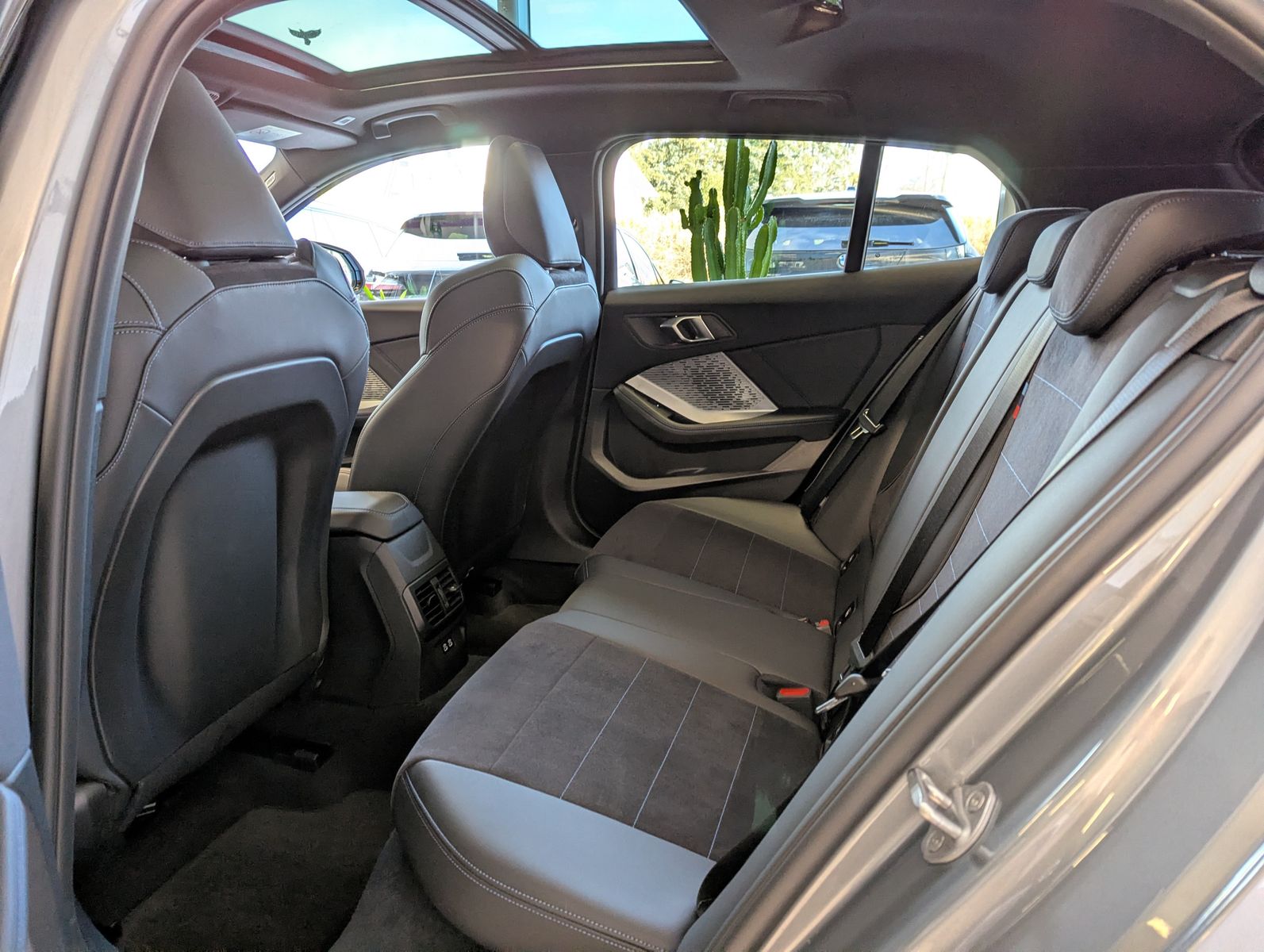 BMW 120 d M-Sport Panorama Driving Assistan-Plus AHK - Image 13