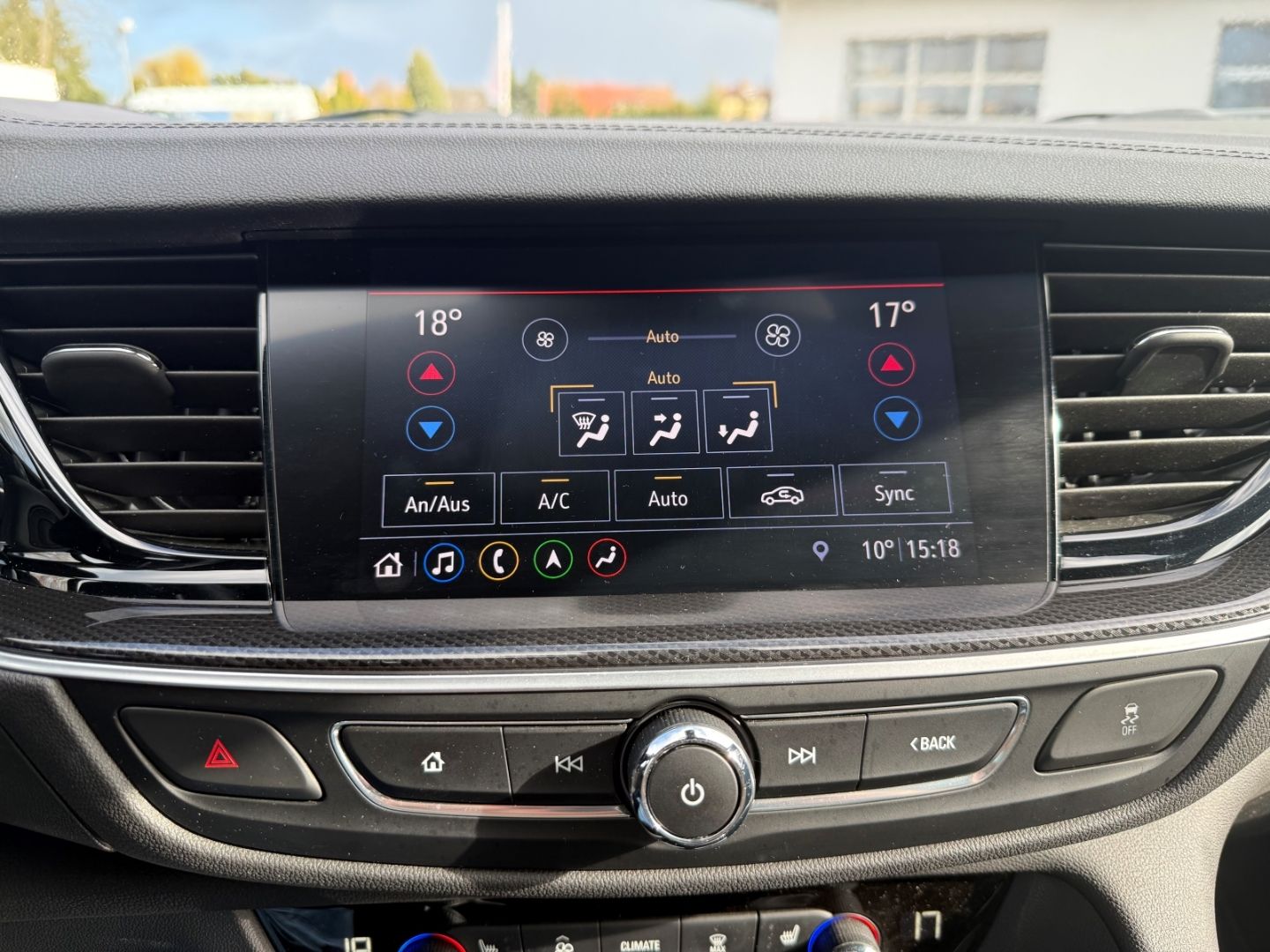 Fahrzeugabbildung Opel Insignia B Sports Tourer Ultimate mit AHK