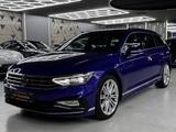 Volkswagen Passat Variant R LINE 2.0 TDI /MATRIX/360°/ACC - Volkswagen Passat: R36