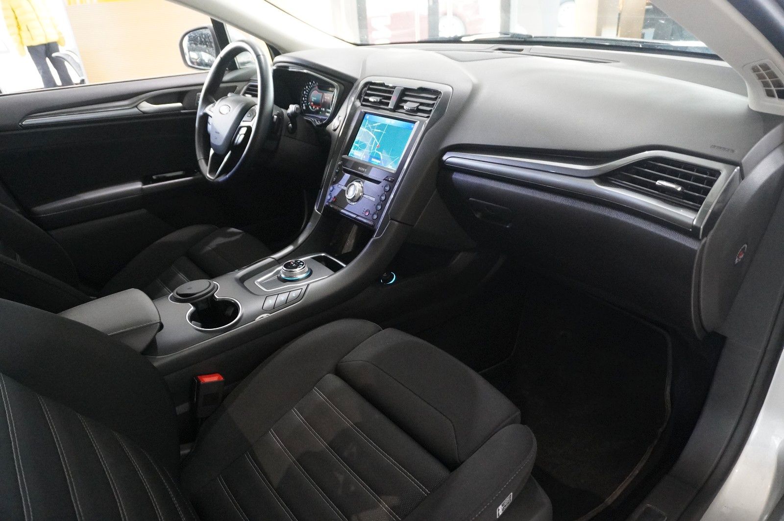 Fahrzeugabbildung Ford Mondeo Turnier 2.0D TITANIUM NAVI/LED/KAMERA/AHK