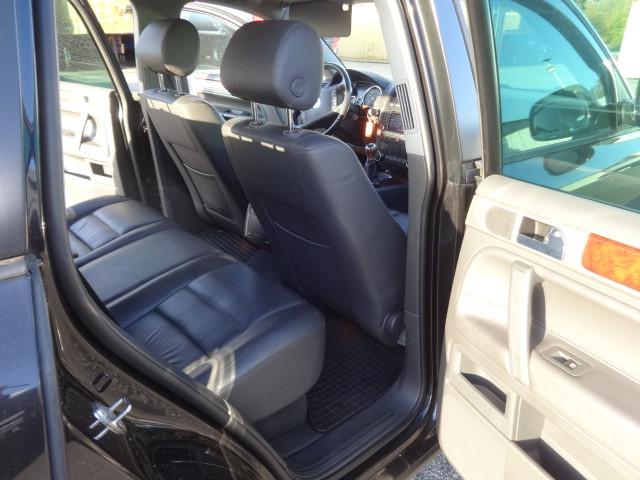 Volkswagen Touareg 2007 — photo 11