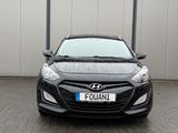 Hyundai i301.6*Style*AUTOMATIK*NAVI*GARANTIE*TOP-ZUSTAND - aus 2012: Kombi
